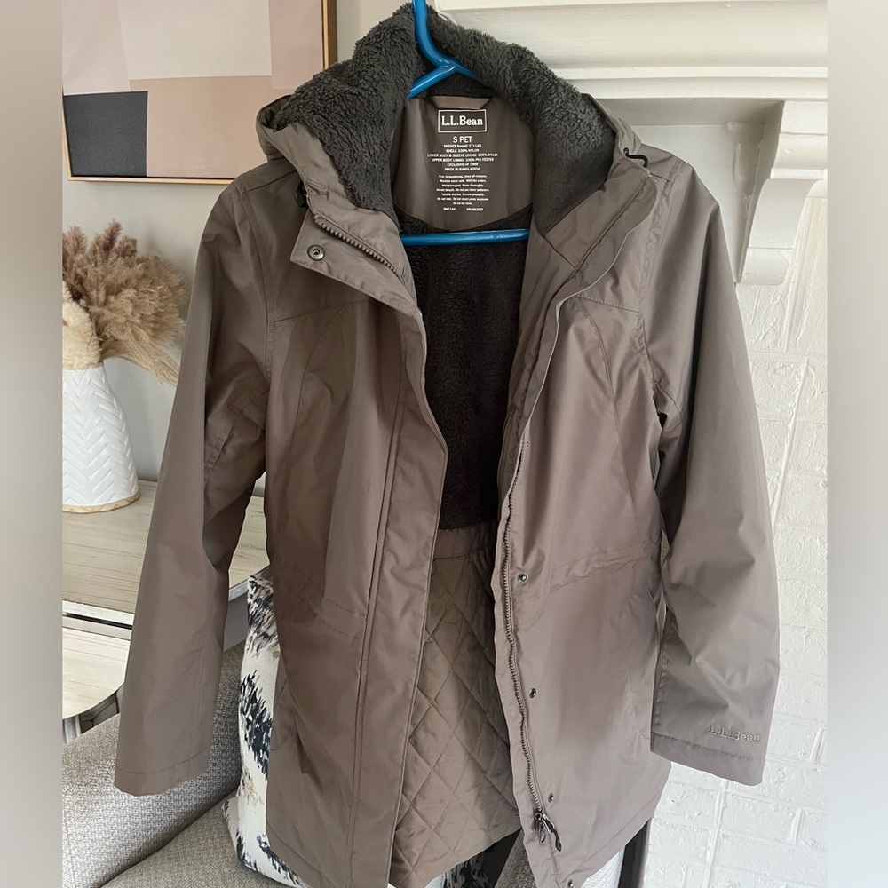 LL Bean Womens Winter Warmer Jacket - Petite